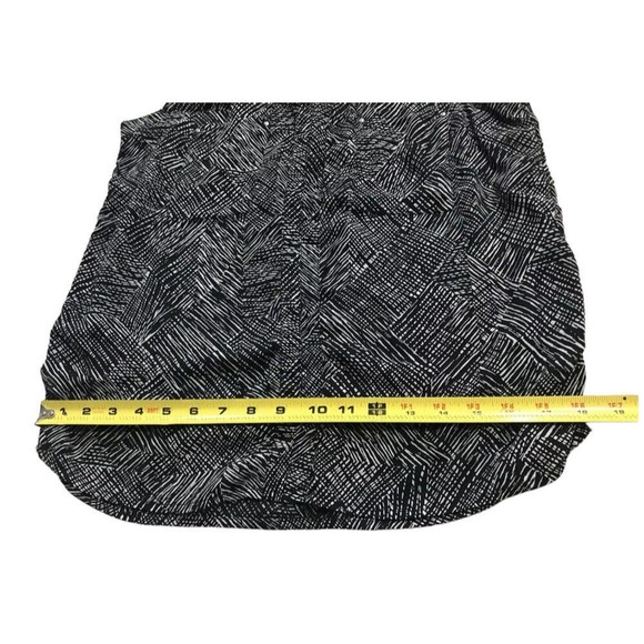 Converse One Star Womens Sleeveless V-Neck Shirt Blouse Top Small S Black White - Picture 11 of 12